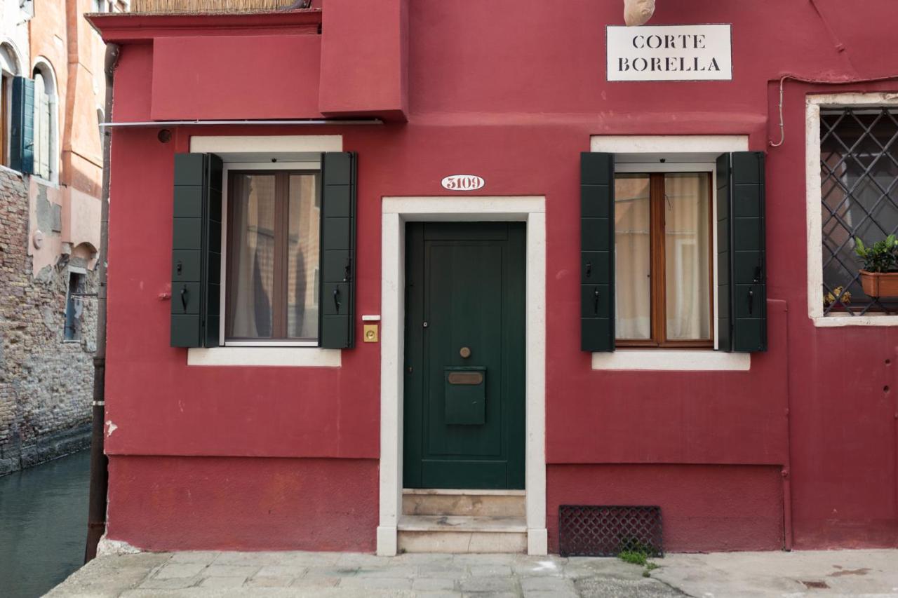 Blueyellow Home In Cannaregio Air Conditioning Wifi Venesia Bagian luar foto